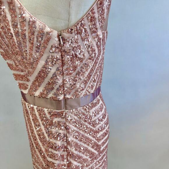 Vintage Cache Rose Gold Sequin Halter Gown Sz 6 Geometric Maxi Formal Dress Y2K - Picture 14 of 16